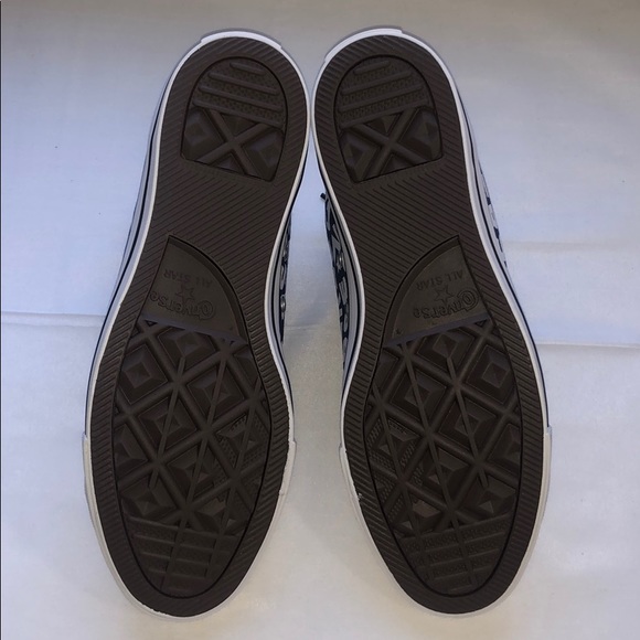 LAST ONE!! New Converse CTAS Hi Top Logo Sneakers - Picture 6 of 13